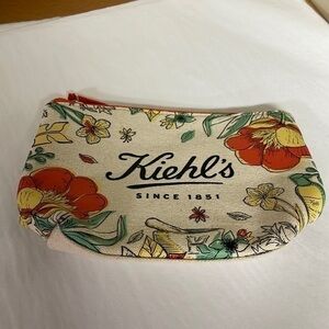 Kiehl’s travel bag